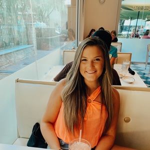 Meet your Posher, Haley